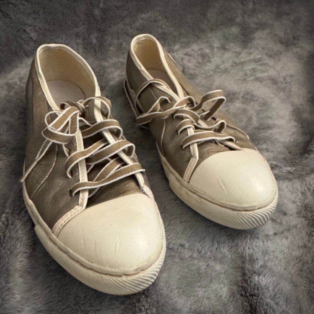 Authentic Alexander McQueen Puma Sneakers Antique Gold Metallic w/ Charm, COA - Picture 6 of 16